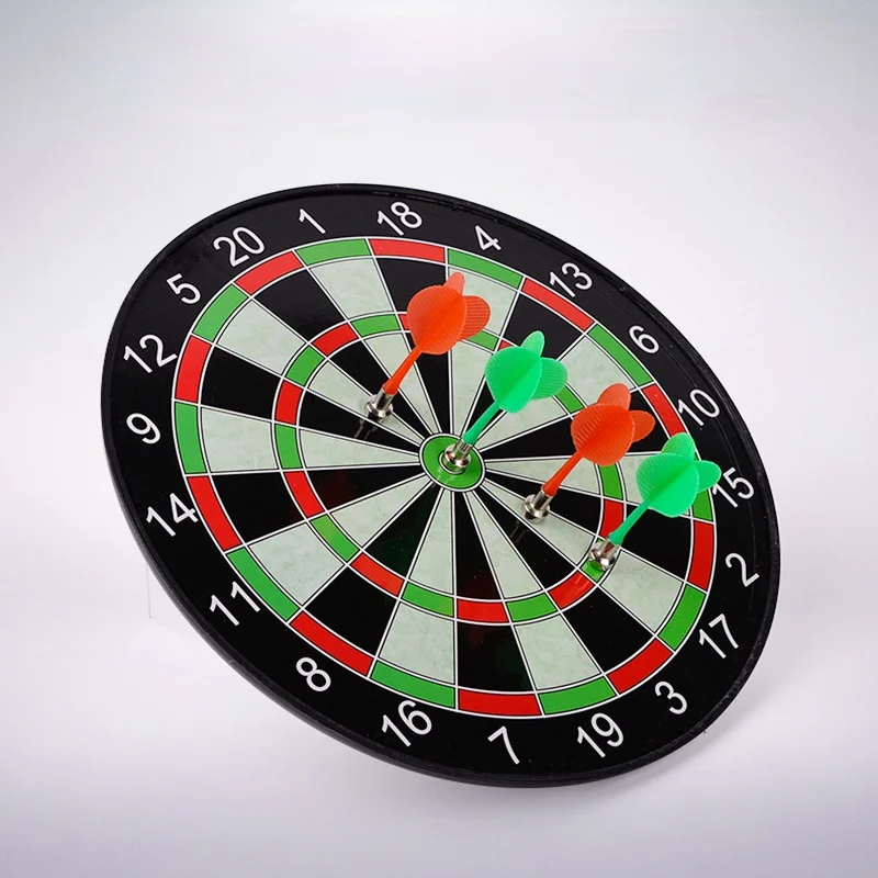 Fun guaranteed with our Double Face Darts Game! Double target, 4 darts. Ideal for everyone. (30cm)