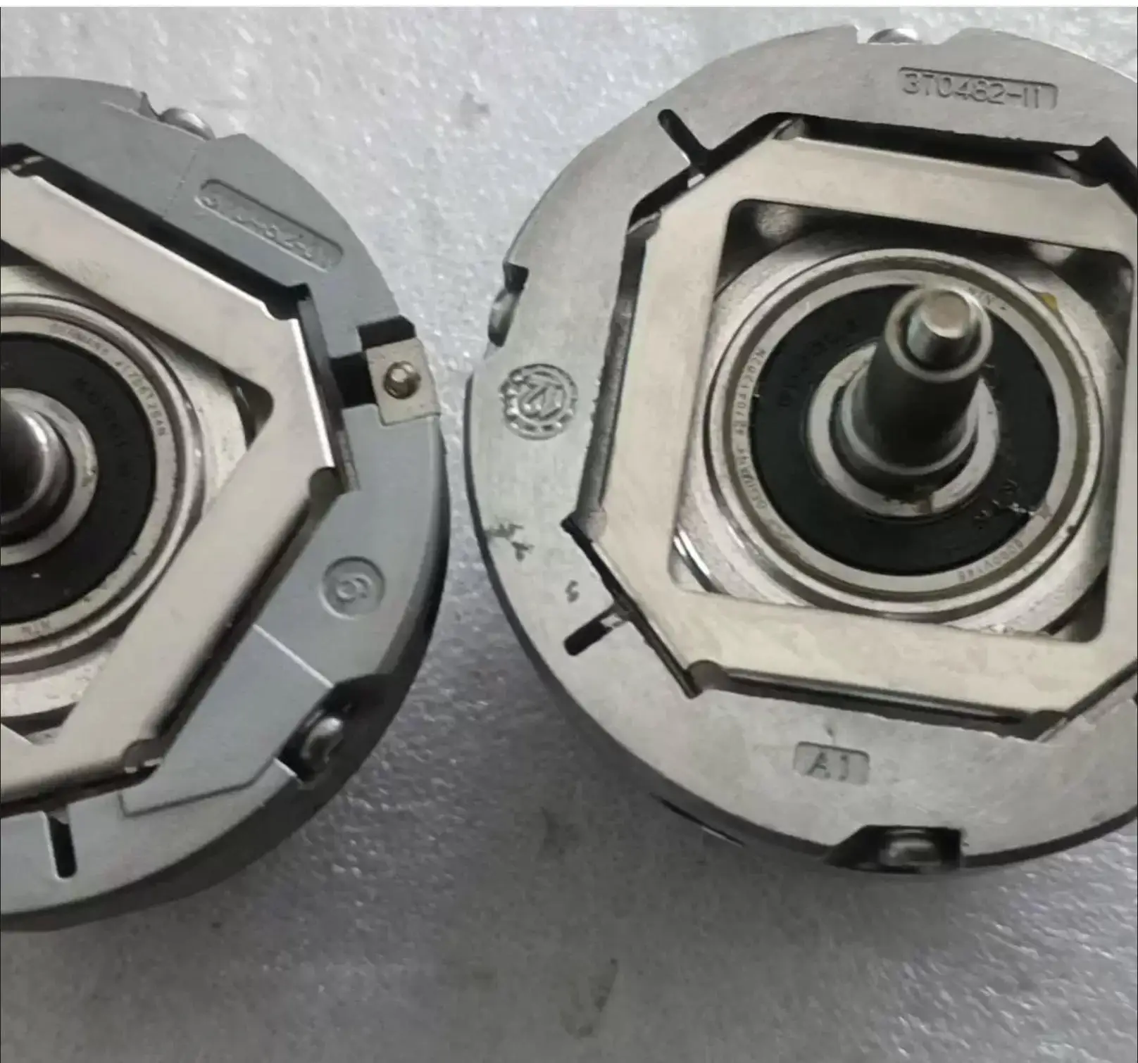 

ECN1313.512.5MS16-71 New and original encoder