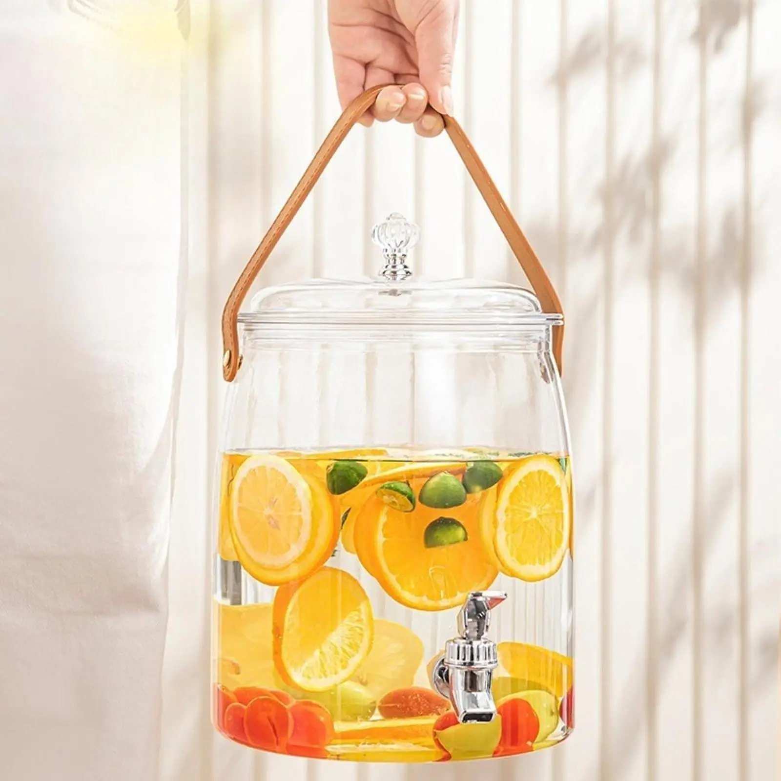 موزع مشروبات الثلاجة المحمول مع صنبور إبريق الماء البارد وخدمة المشروبات المثلجة لشريط المنزل ونظام تصفية المياه