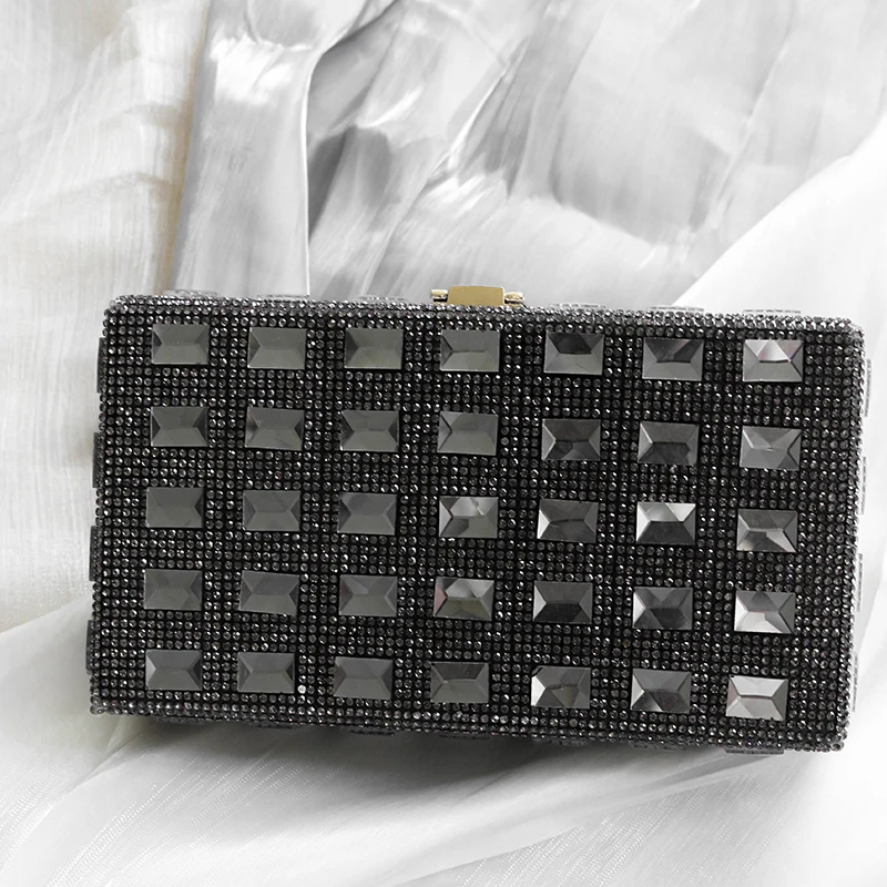 

Luxury Special Occasion Dinner bag Popular metal chain shoulder bag Wedding Organizer Bag Luxury Banquet Evening gown bag tote