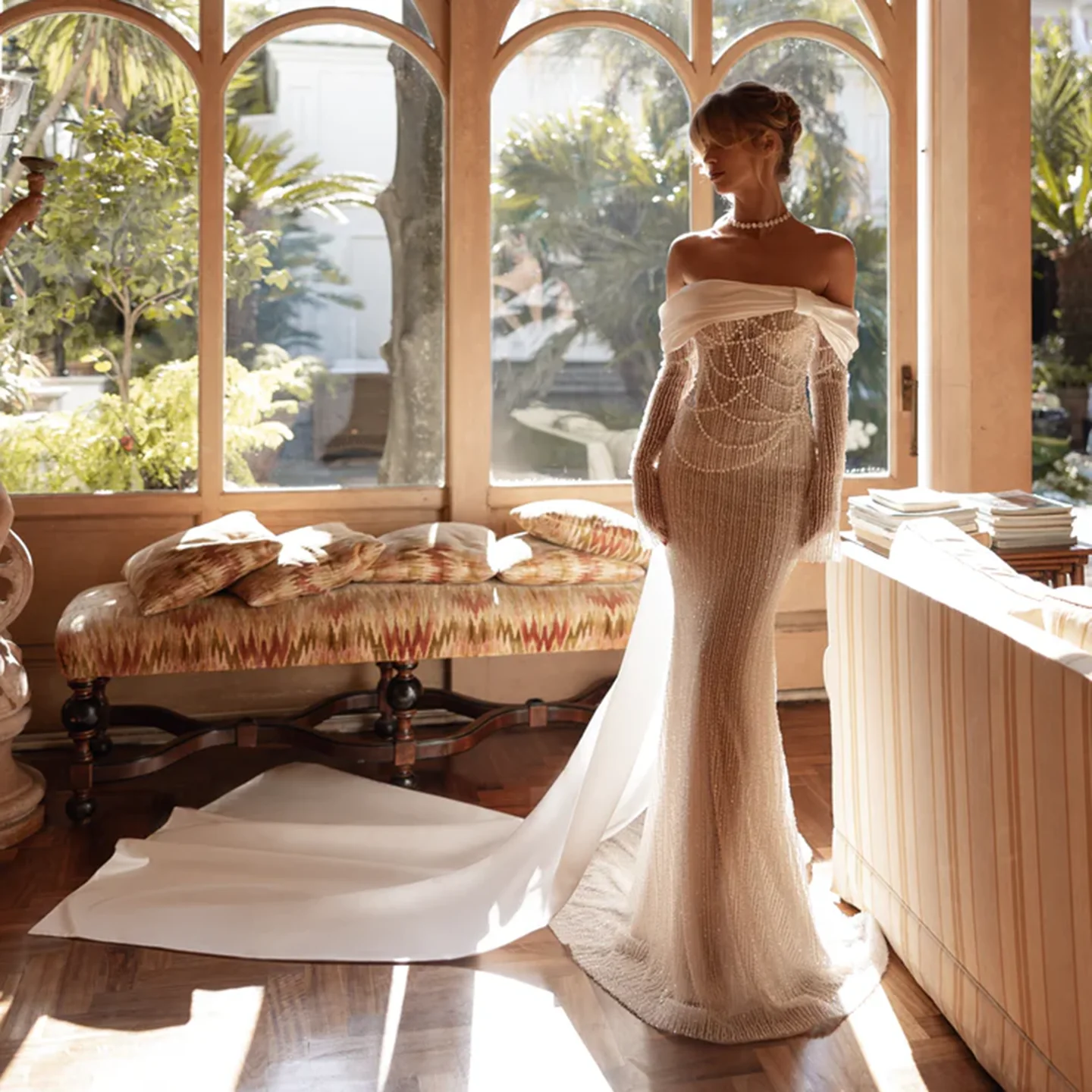 

Шарон Саид 2025, романтическое белое свадебное платье без бретелек с русалкой, жемчужное платье с длинными рукавами и плащом, платья невесты SW366, по индивидуальному заказу