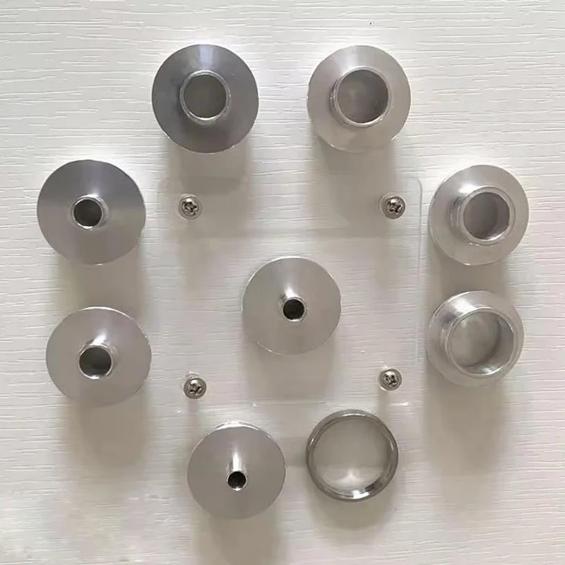 Runde Grundplatte + Führungsbuchsen für Fräsmaschinen aus Aluminiumlegierung mit vorgebohrten Löchern zum Gravieren und für elektromechanische Holzbearbeitung. – Detail 2