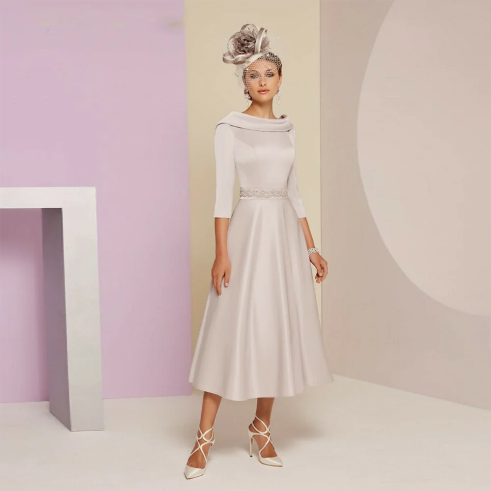 

Elegant Ivory Satin Sheath Mother Of The Bride Dresses Beaded Half Sleeve Short Evening Formal for Wedding Party Prom Gowns