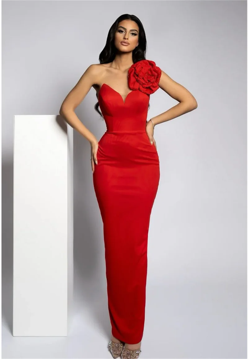 2024 Summer New Red Leaky Shoulder Flower Sleeveless Slimming Long Evening Dress Elegant and Fashionable Party Dress