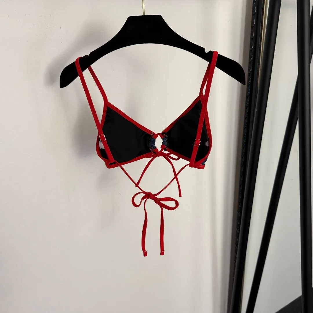 

Новый женский комплект купальников 2026 года - Элитный и эффектный комплект бикини из двух частей