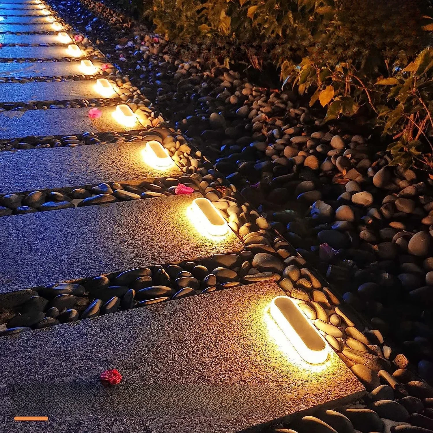 Kwaliteit Solar Step Lights Waterdicht IP68 Warm Wit LED-padverlichting Lichtbalk op zonne-energie voor trappen Oprit Loopbrug Dock - afbeelding 2