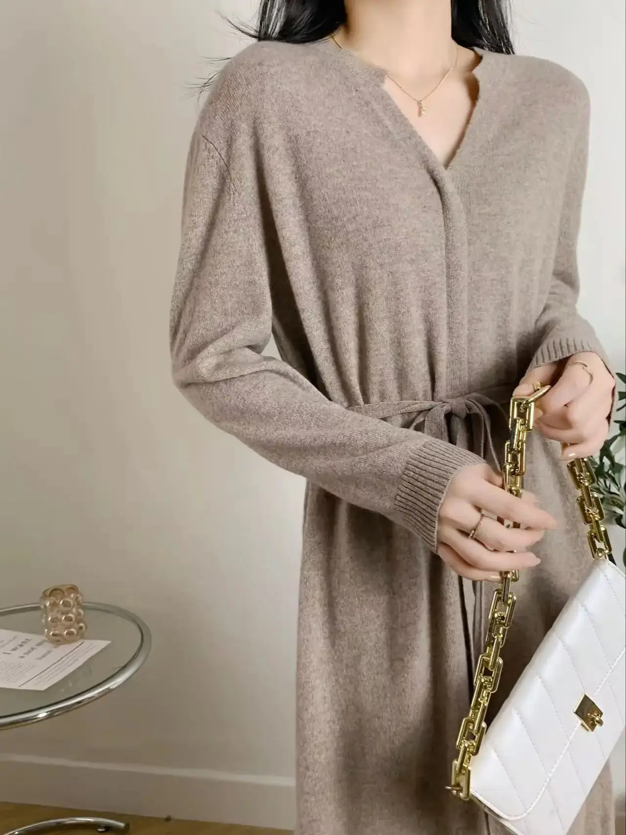 فستان أنيق كاجوال من صوف ميرينو بأكمام طويلة مع حزام #2