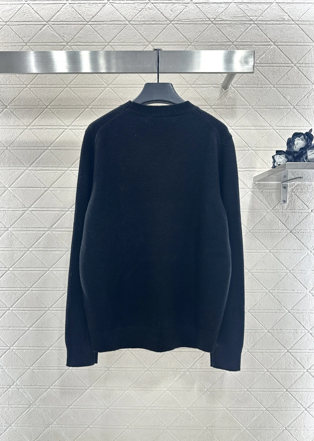 

25 autumn/winter new women's pullover round neck fashionable knitted solid color embroidered sweater