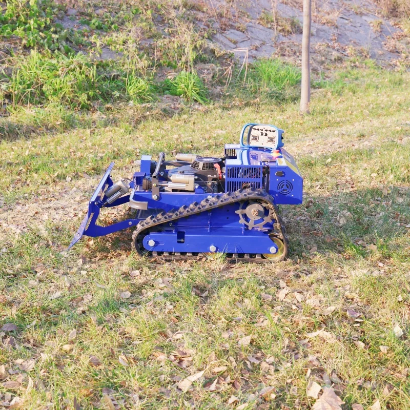 تخصيص التحكم عن بعد الزاحف روبوت جزازة العشب مع مجرفة الثلج مناسبة لجميع المواسم لاستعادة الأرض على المنحدرات #4