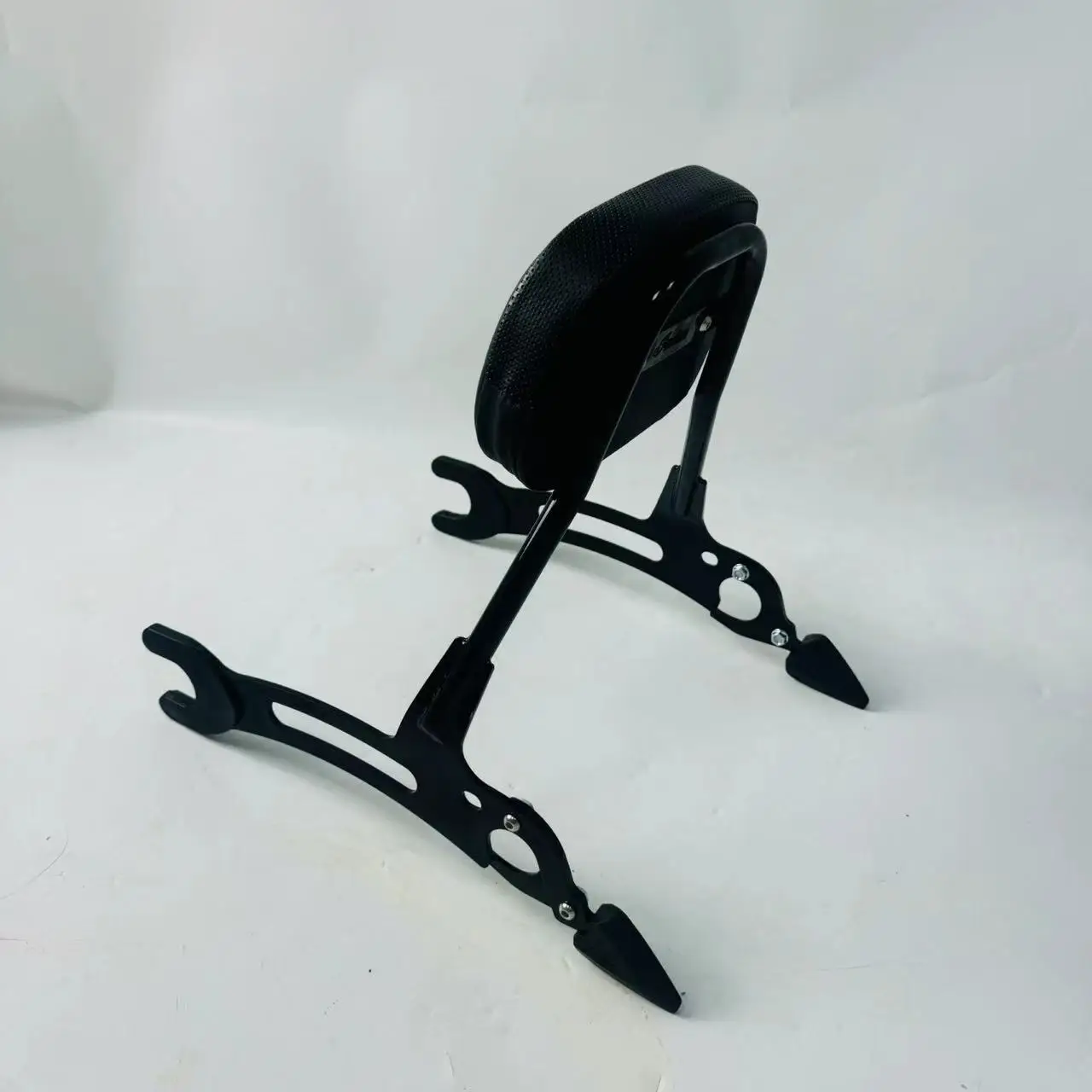 Motorcycle Rear Luggage Rack Carrier Holder Passenger Backrest Sissy Bar Pad for Indian Scout Bobber