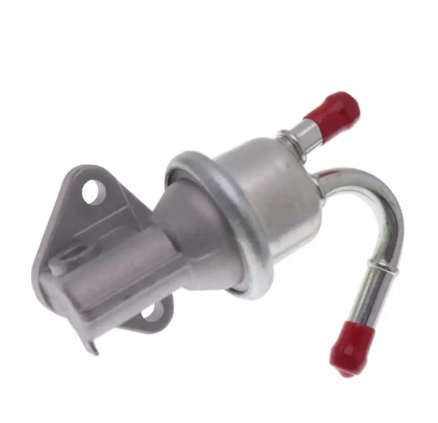7011982 6680838 1C010-52033 Fuel Pump for Bobcat S220 S250 T250 T300 Kubota V3300 D905 D1105 Engine