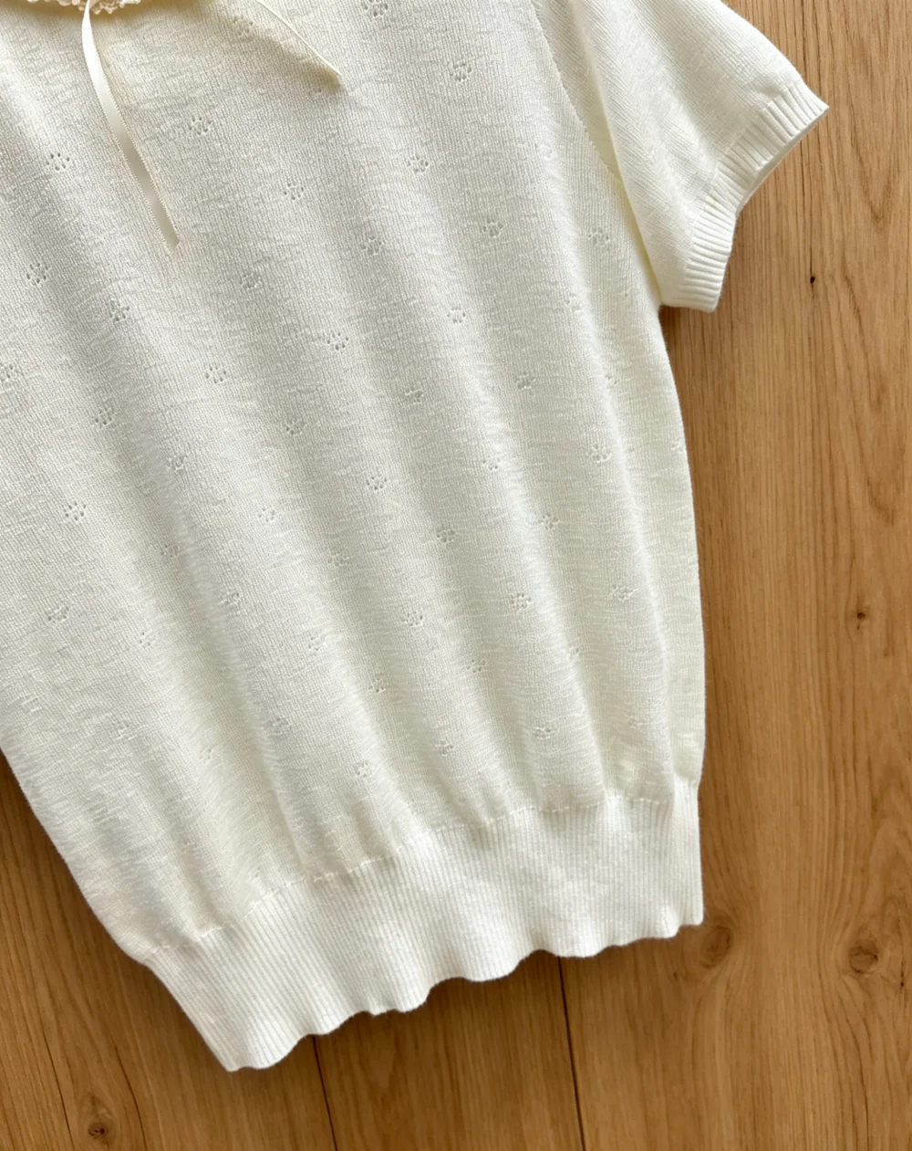 2026 New Style Womens White T-Shirt Sizes M L Slim Fit Lightweight Code 018