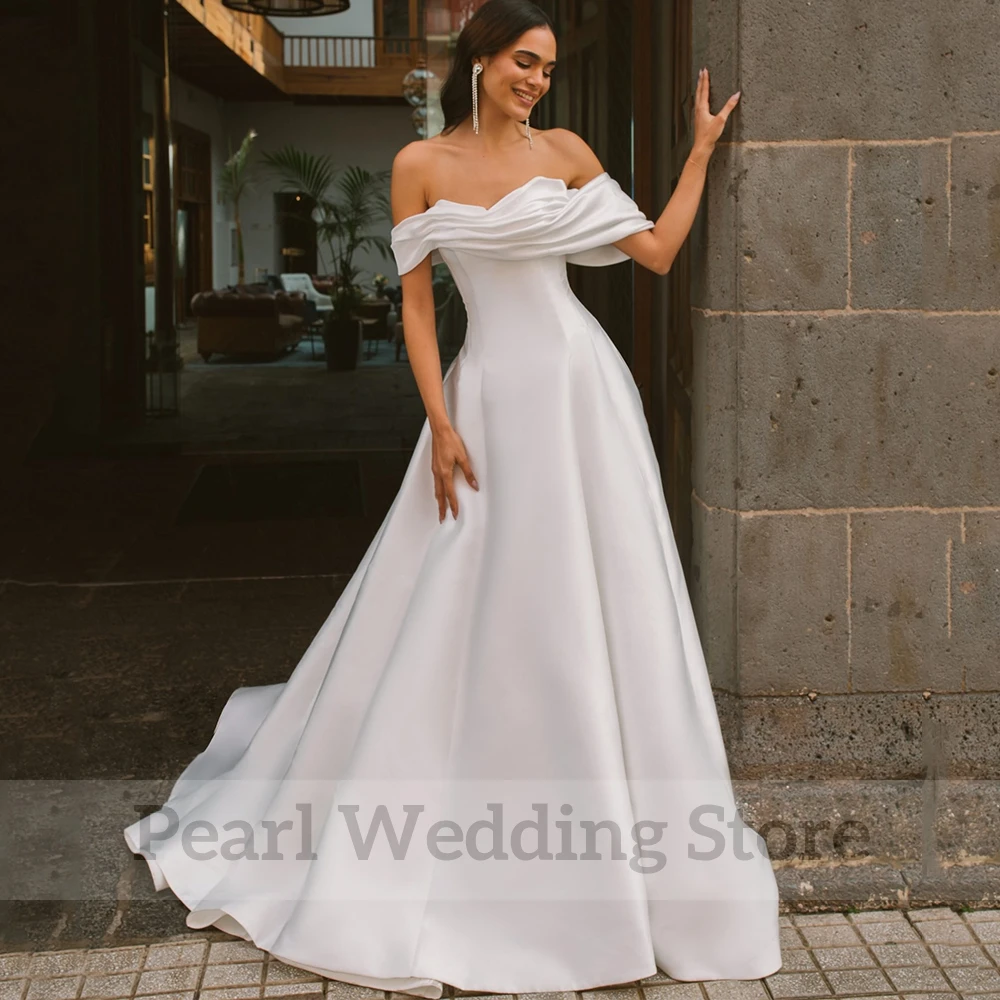 Elegante vestido de casamento de cetim linha A, Vestido sem encosto com trem de varredura, Vestidos de noiva personalizados, Casamento formal na igreja