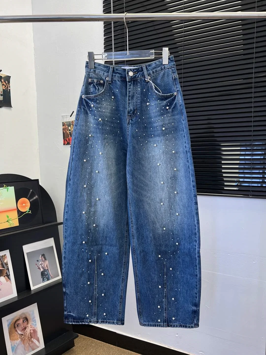 

2025 New embroidered retro jeans women's fashion pearl high-waisted jeans retro fashion street casual pants hip-hop