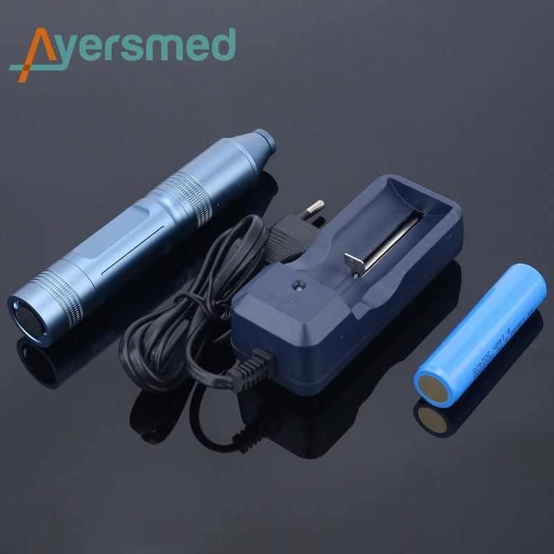 Medical 10W LED Handheld ENT Endoscope Cold Light Source For Examination