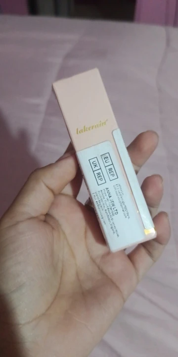 Foto de un comprador del Eye Balm