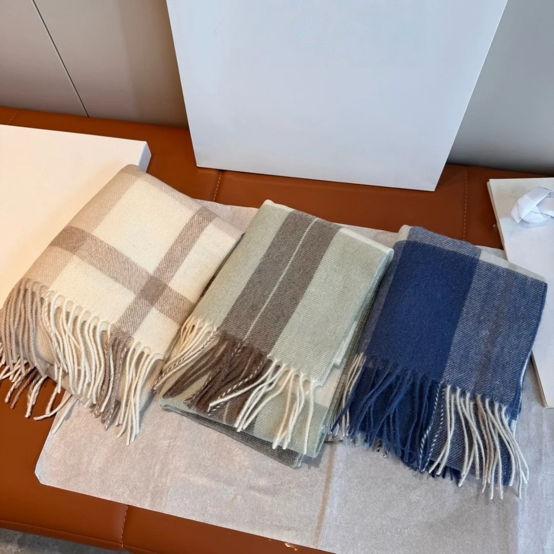 

2025 осенне-зимний модный теплый двухцветный кашемировый шарф с вышивкой букв, женский высококачественный шарф на заказ 30 см * 180 см