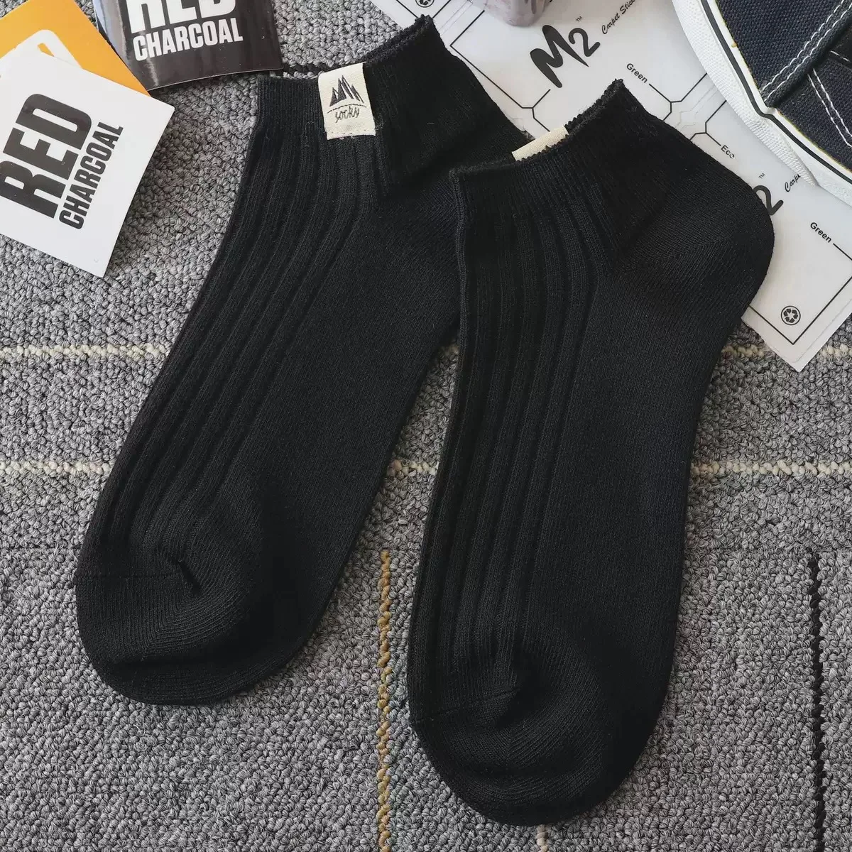 5 пар черно-белых носков Snow Mountain, изготовленных из чистого хлопка, которые впитывают пот и подходят для занятий спортом.