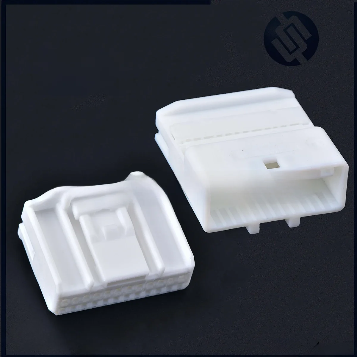 1 Zestaw 24 pinów męskich lub żeńskich 1376103 -1 1318917 -1 Nawigacja samochodowa Audio Nawigacja tylna Gniazdo przewodu Auto Plug 1473413 -1 — zdjęcie 2