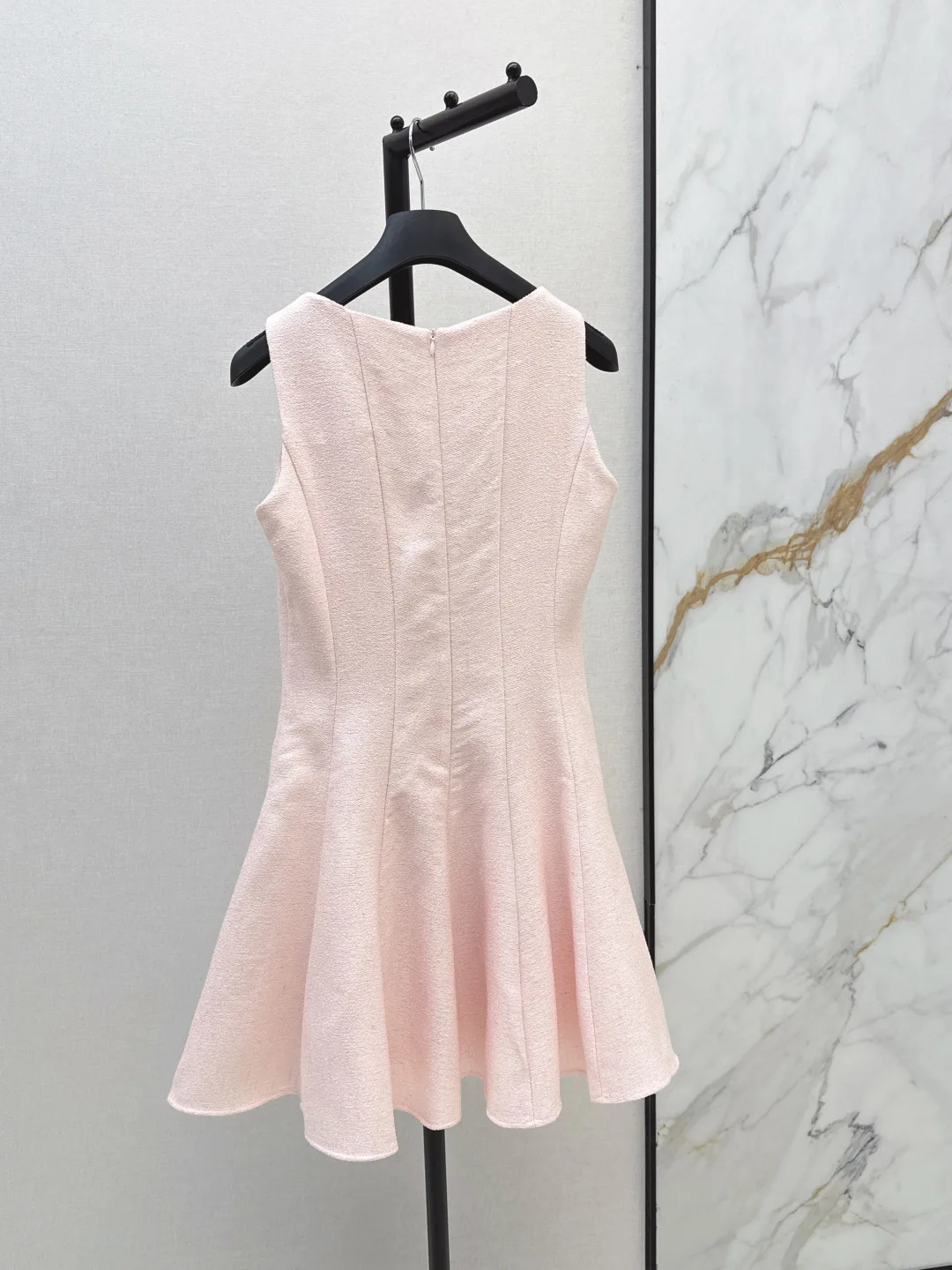 

2026 Spring & Summer New Pink Gentle Lady Style Round Neck A-line Umbrella-shaped Slim Sleeveless Tank Dress For Women