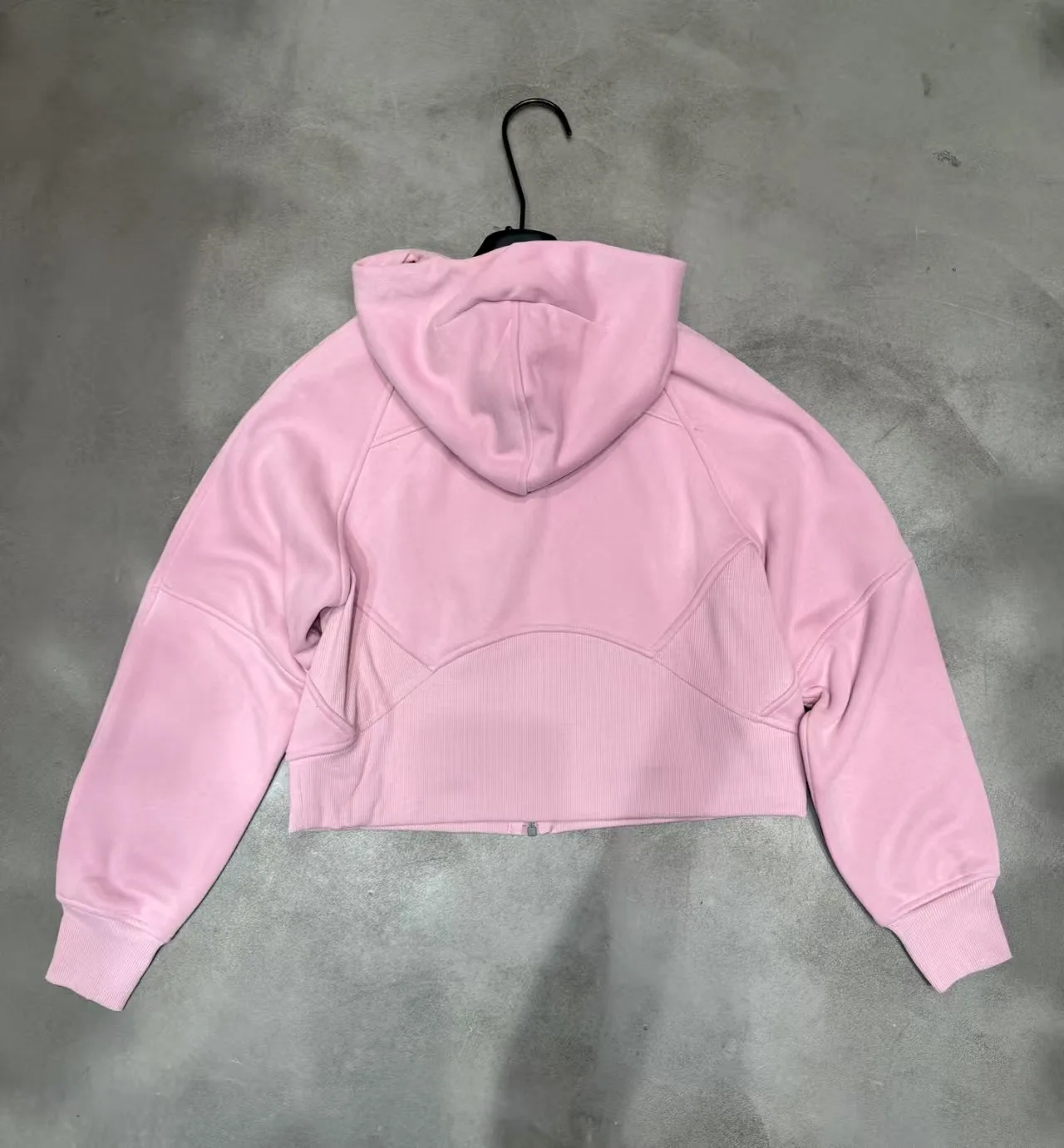 

A New Casual Fleece Hooded Jacket For Women In Early Autumn