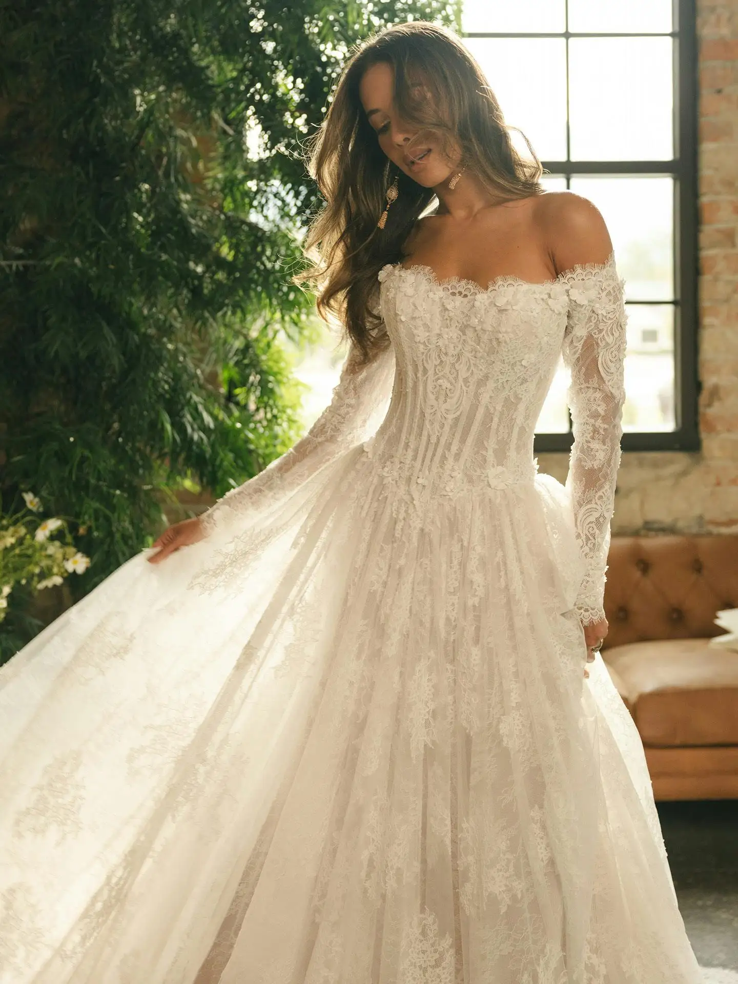 Lakshmigown Brautkleider mit U-Boot-Ausschnitt und Spitze für Frauen, lange Ärmel, Spitzenapplikationen, Robe De Soiree De Mariage, maßgeschneidert. – Detail 9