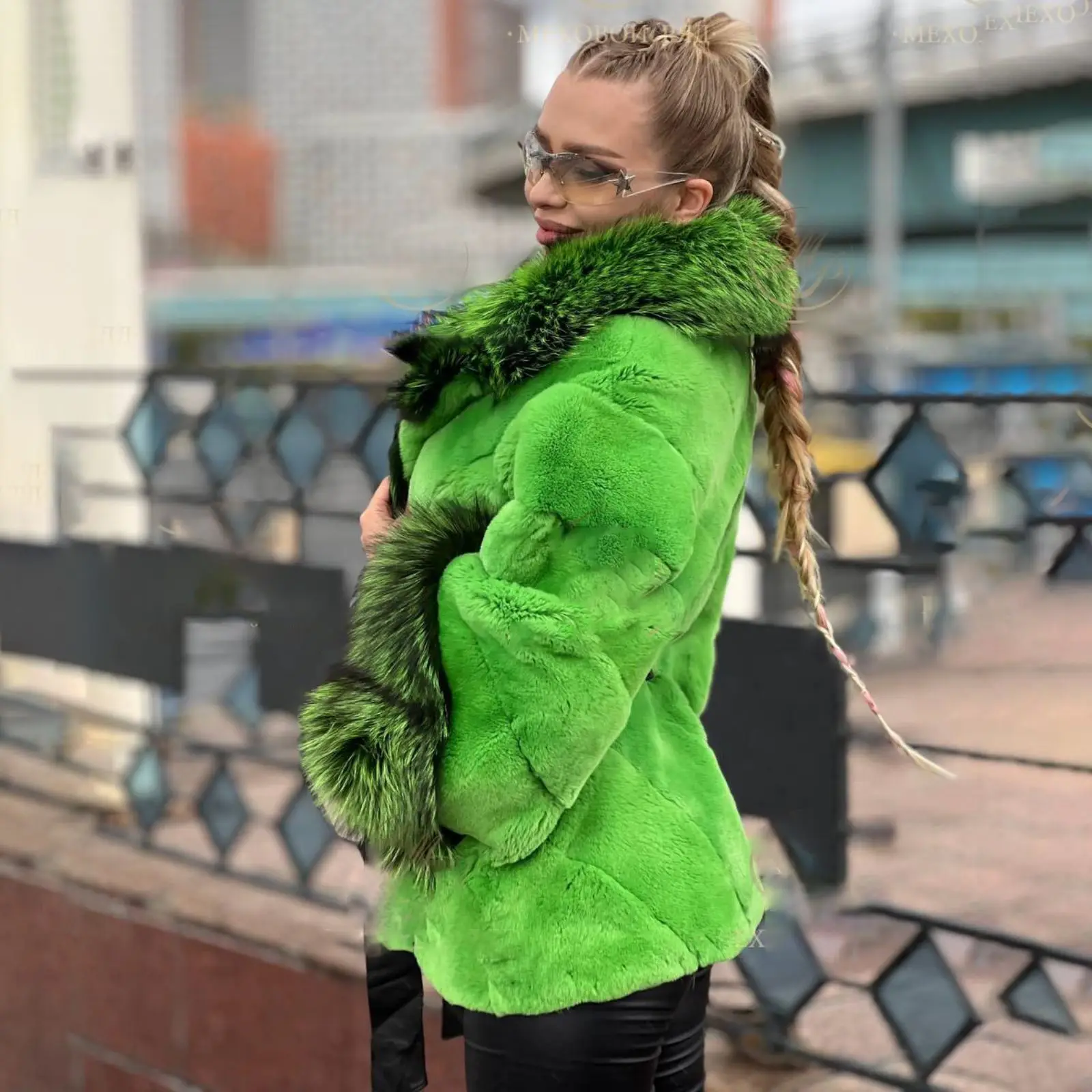 Abrigo de piel de conejo Rex Natural verde a la moda con cuello de solapa de piel de zorro plateado y puño de manga chaqueta de piel de conejo Rex auténtica para mujer