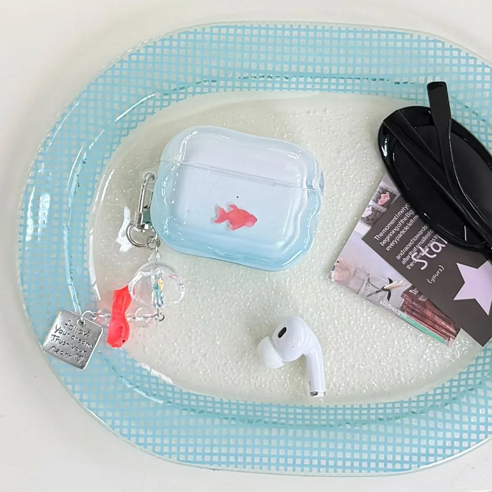 

Cute gradient blue koi protective case suitable for AirPods Pro 2/AirPods 4/3/2, Korean version INS shockproof earphone case