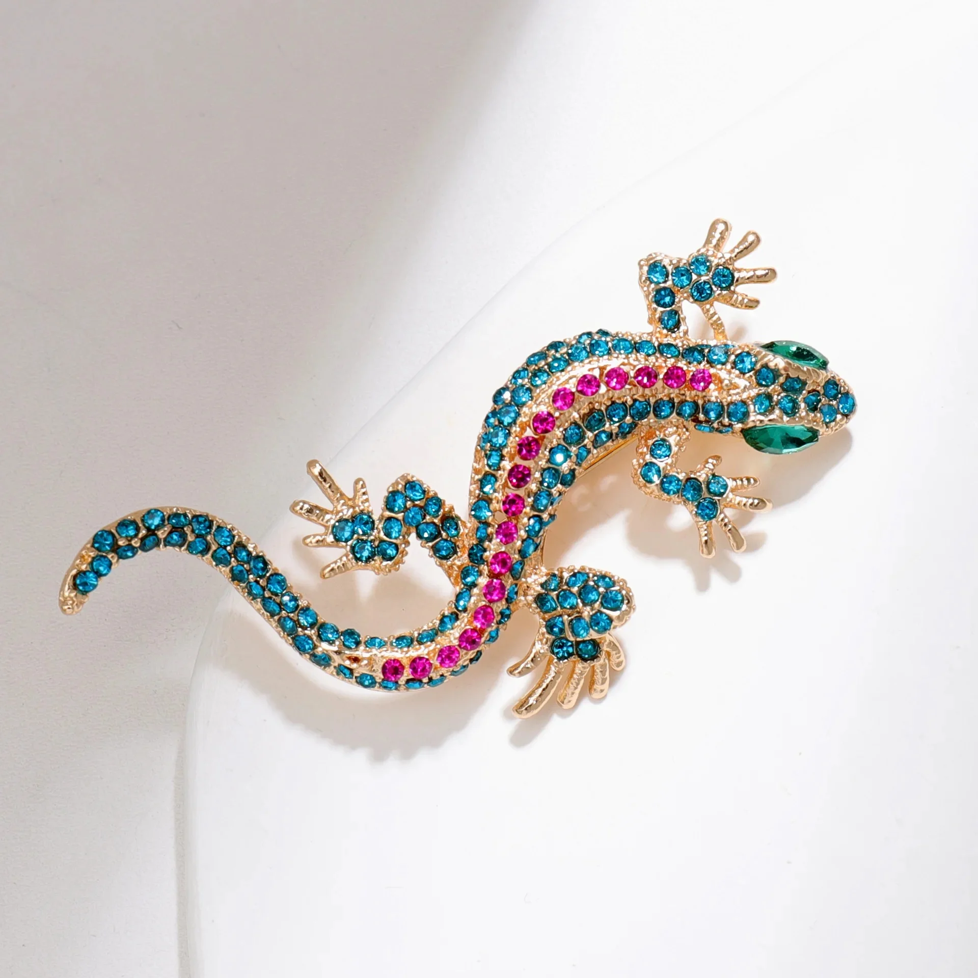 Bunte volle Strass Geckos Broschen für Frauen Vintage Tier Eidechse Brosche Pin Anzug Kleidung Zubehör Charme Schmuck Geschenke