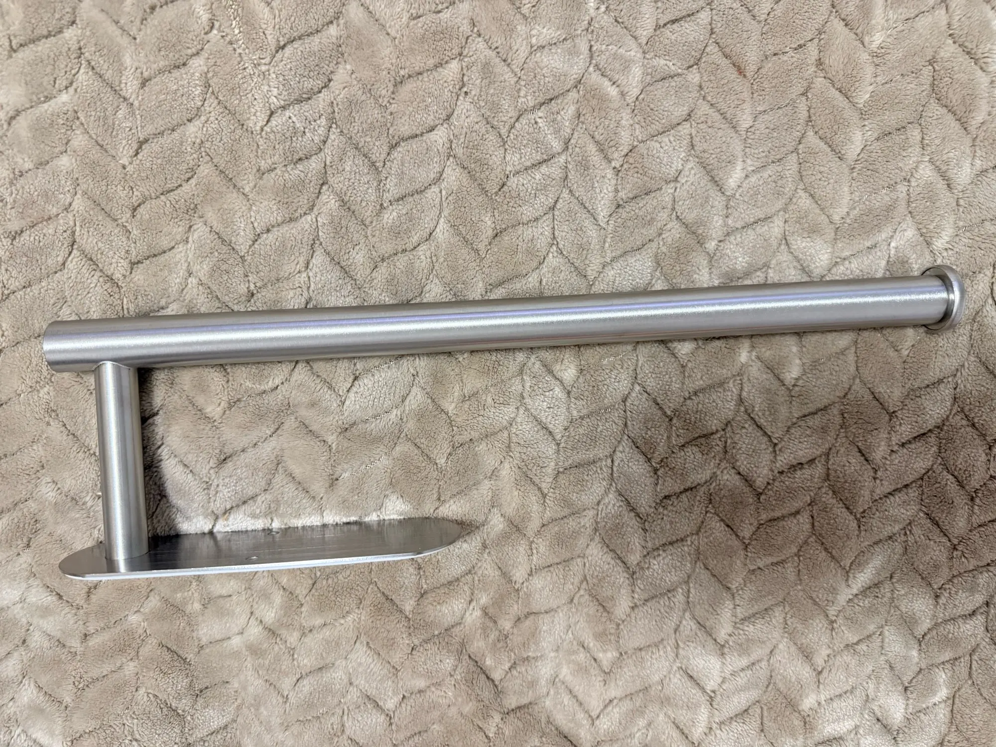 Kitchen Paper Towel Holder Adhesive Tissue Hanger Toilet Roll Paper Dispenser Cabinet Storage Napkin Rack Bathroom Accessories photo review