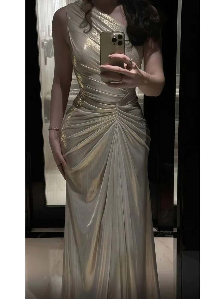 2025 Moderno Gold One Shoulder vestidos de fiesta elegantes Evening dress Luxury birthday dress فساتين سهرة
