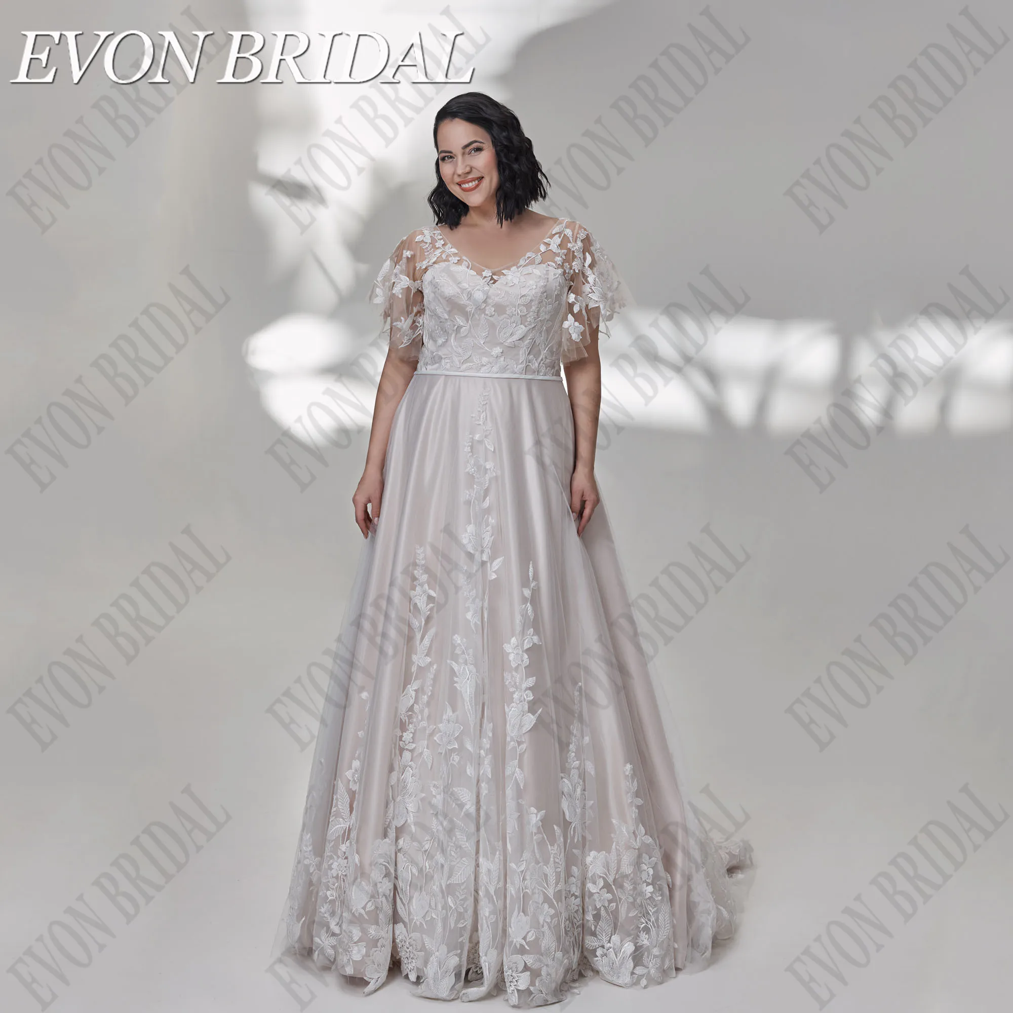 

EVON BRIDAL Plus Size Wedding Dress Women V-Neck Batwing Sleeves Lace Wedding Gowns Bridal Applique A-Line Customsized 2025