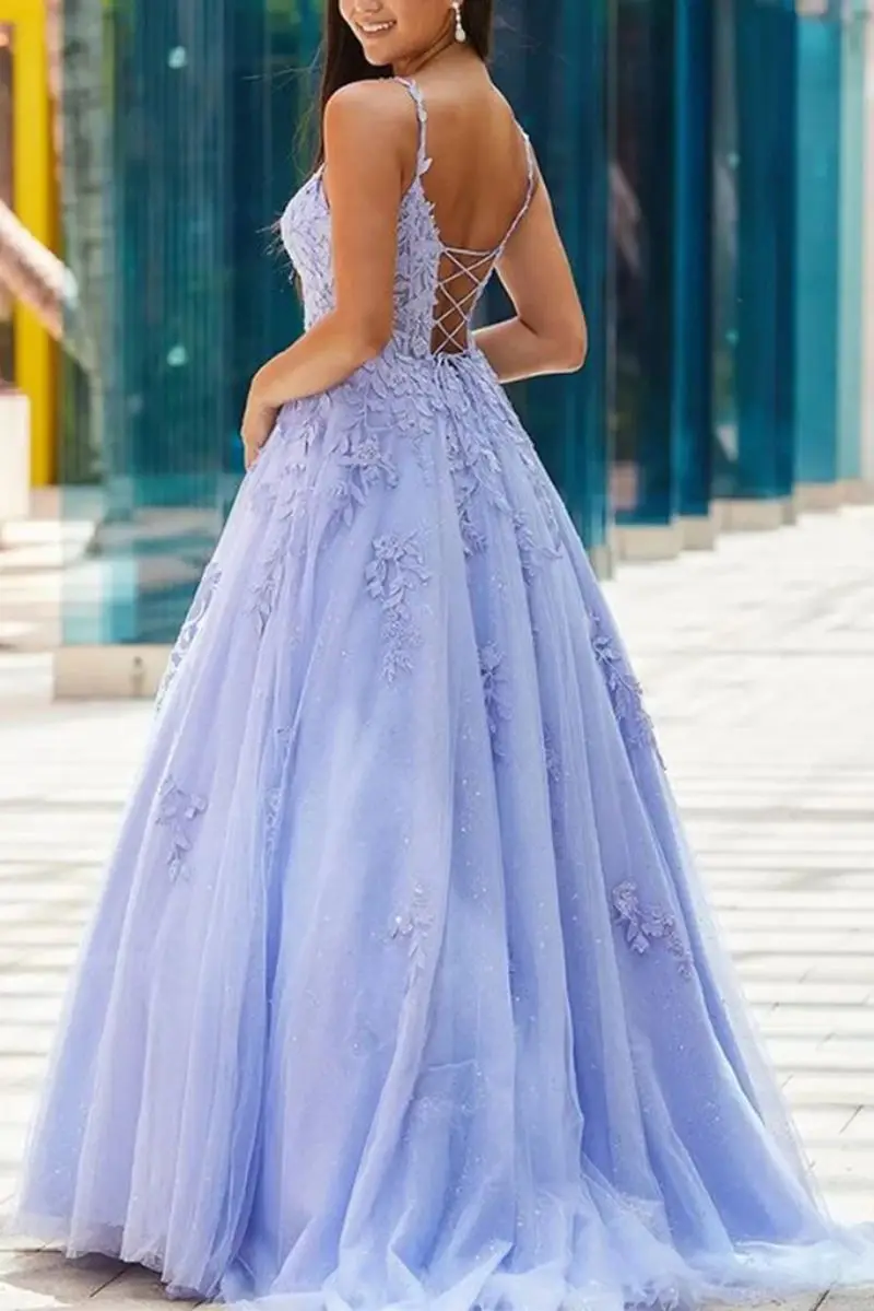 Sparkly V Neck A-LineTulle Long Prom Dresses With Appliques Sweet Spaghetti Strap Lace Formal Evening Dress Party Ball Gown