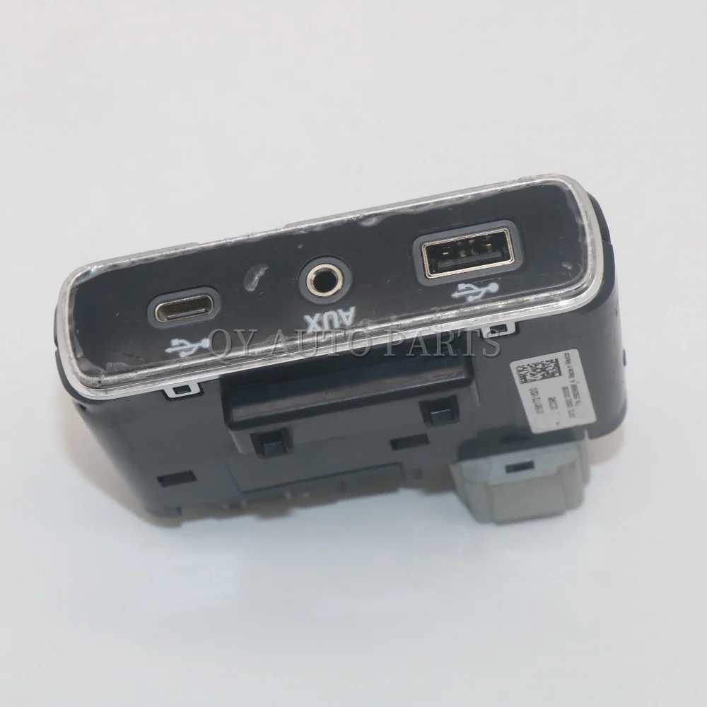 

35629998 Dual USB Aux Socket Port Connection for Alfa Romeo 2020-2025