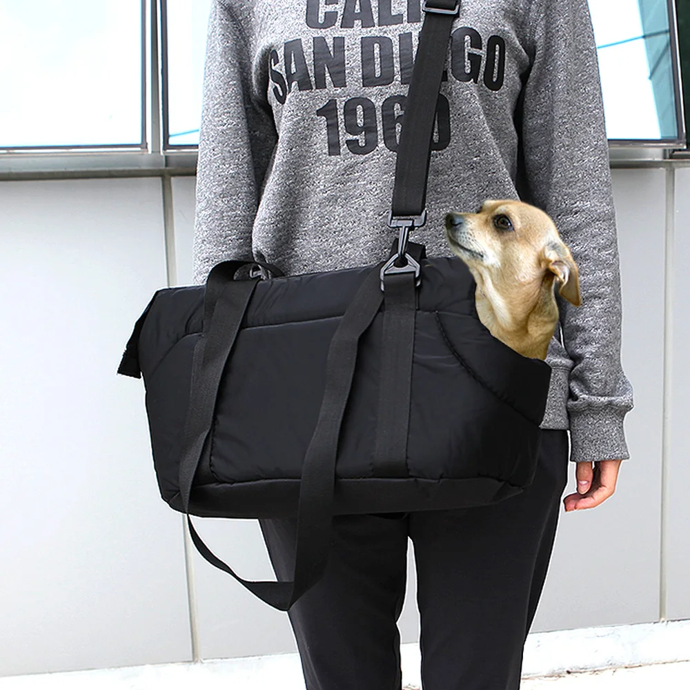 Dog shoulder bag medium slingback mobile bag dog cat mobile pet pet walking life waterproof cushion pet bag