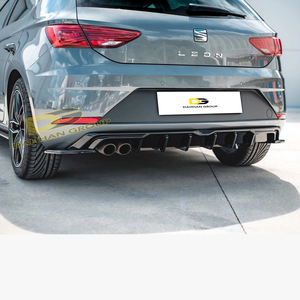 Seat Leon Mk3.5 Facelift 2017 - 2020 Max Ontwerp Achter Diffuser Spoiler Links Dubbele Uitgangen Piano Gloss Zwart Oppervlak Plastic Fr