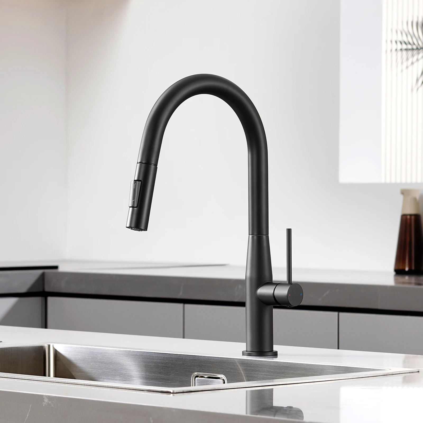 Mitigeur Cuisine Noir, Forme de Vase Ombrelle Extractible Robinet Cuisine Pivotant 360, 2 Modes Jet Eau Froide Chaude Mitigeur Evier, Acier Inoxydable 304 Monocommande G3/8 Neoperl, Facile a Installer Design Moderne