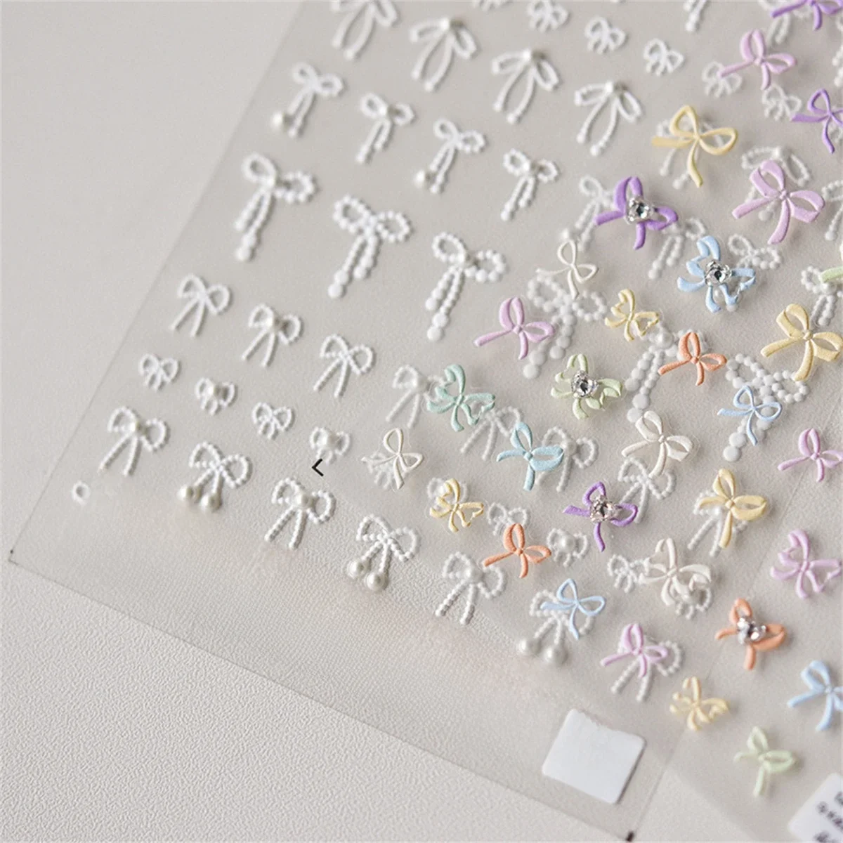 1 feuille japonaise Kawaii coloré ligne blanche nœud papillon 5D noir auto-adhésif Nail Art décorations autocollants ruban mignon décalcomanies bricolage