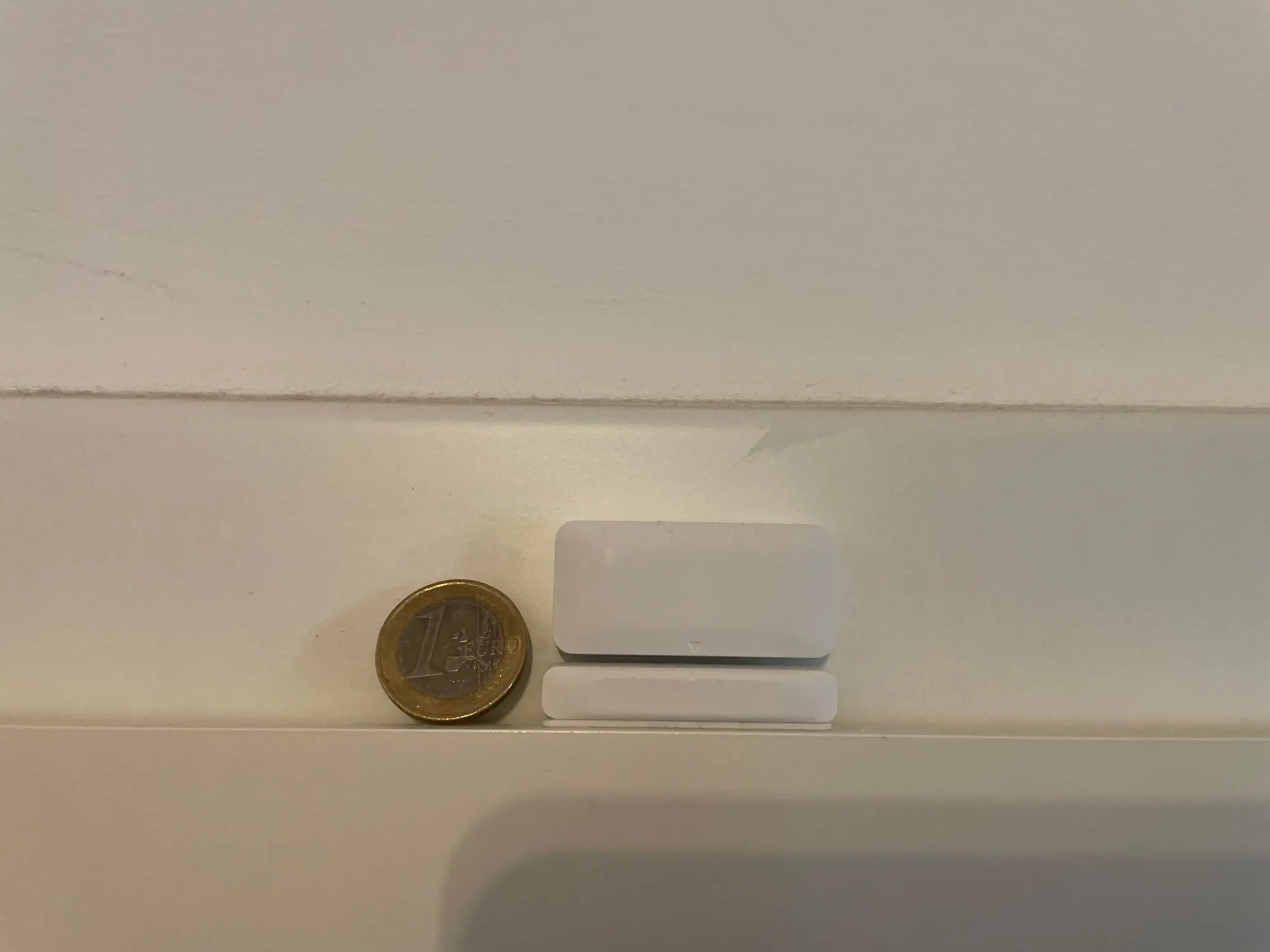 Tuya Zigbee Wireless Door Windows Sensor mini Smart Home Wireless Door Detector Door Open Closed Alarm System for Alexa photo review