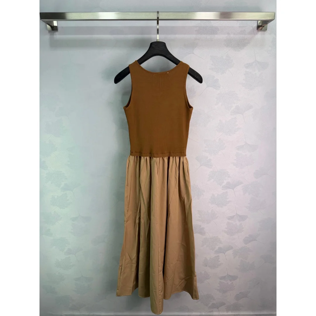

2026 Early Spring Designer Dress Ruffled sleeves with Belt velvet Mid-Length A-line Button Slimming Half-Sleeved