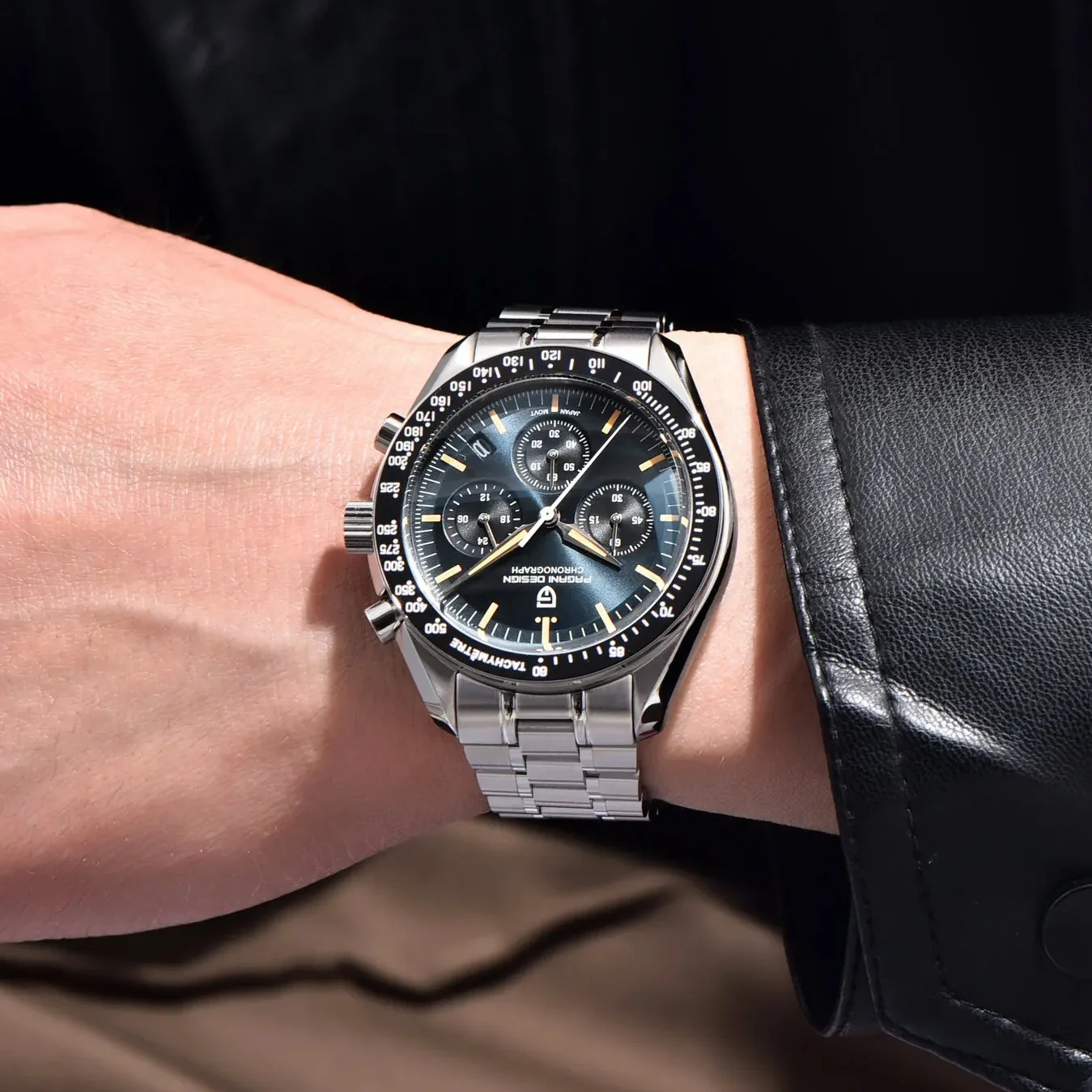 montre sport impermeable – vue détaillée