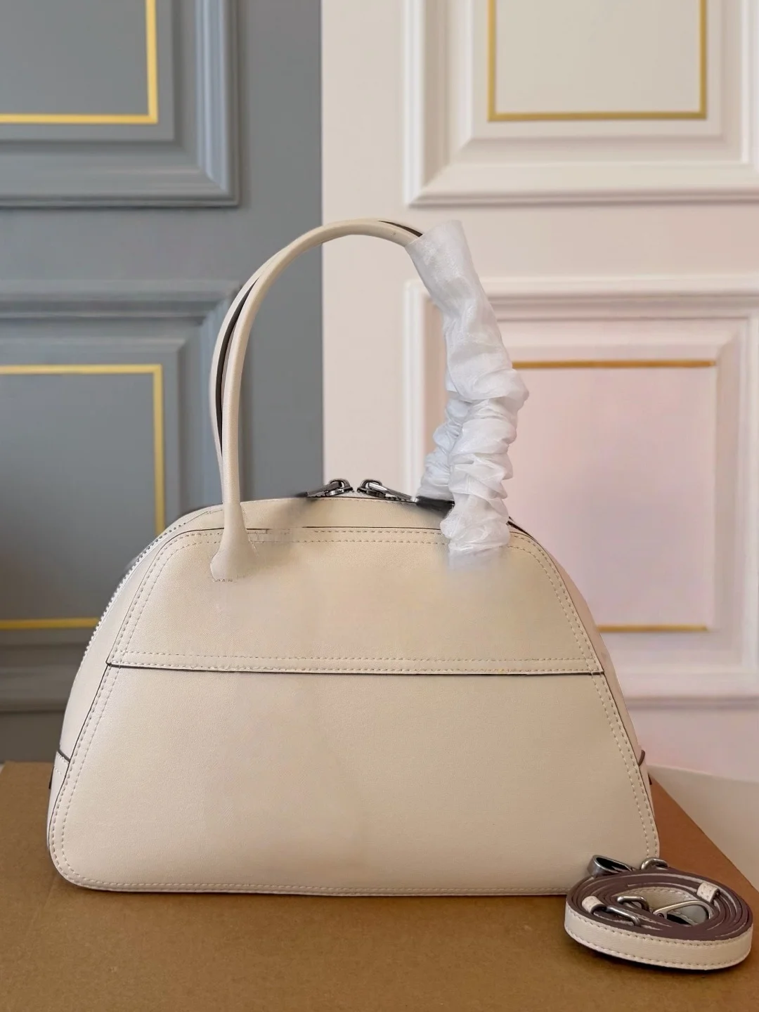 

Women's Timeless Shell Crossbody Bag, Elegant Top Handle Purse, Multi Color, Versatile Chic Shoulder Bag Size: 30*20cm
