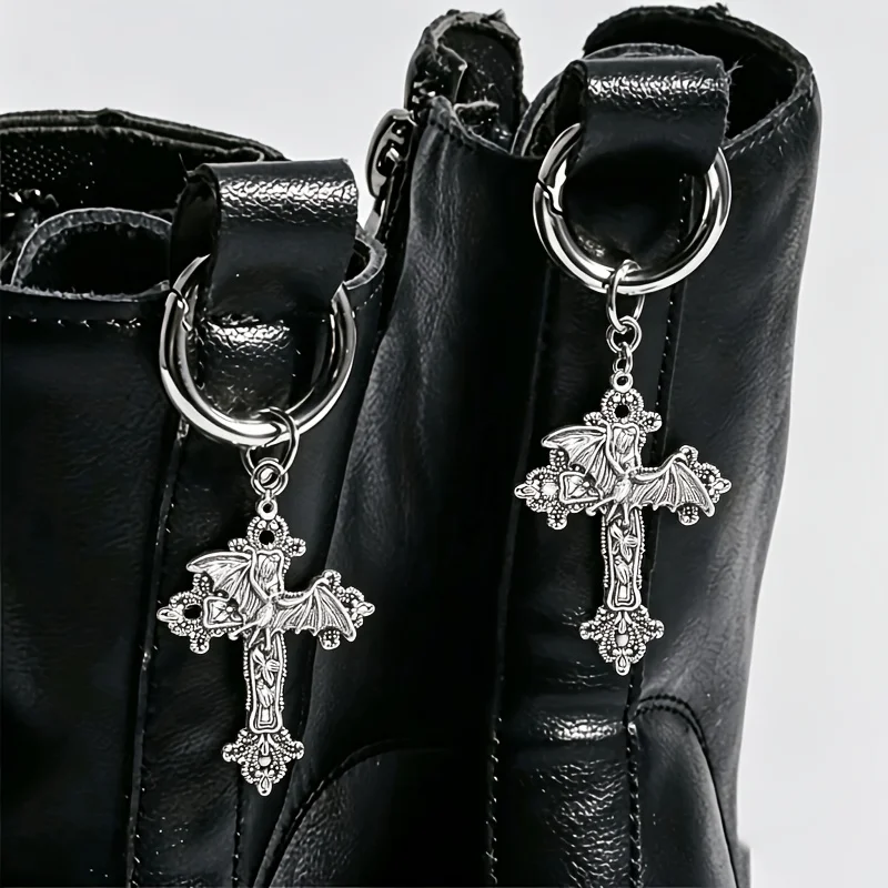 2Pcs Vintage Dark Engraved Bat Cross Shoe Decorations, Detachable Boot Charms, Unisex for Daily Wear, Halloween Party & Gifts