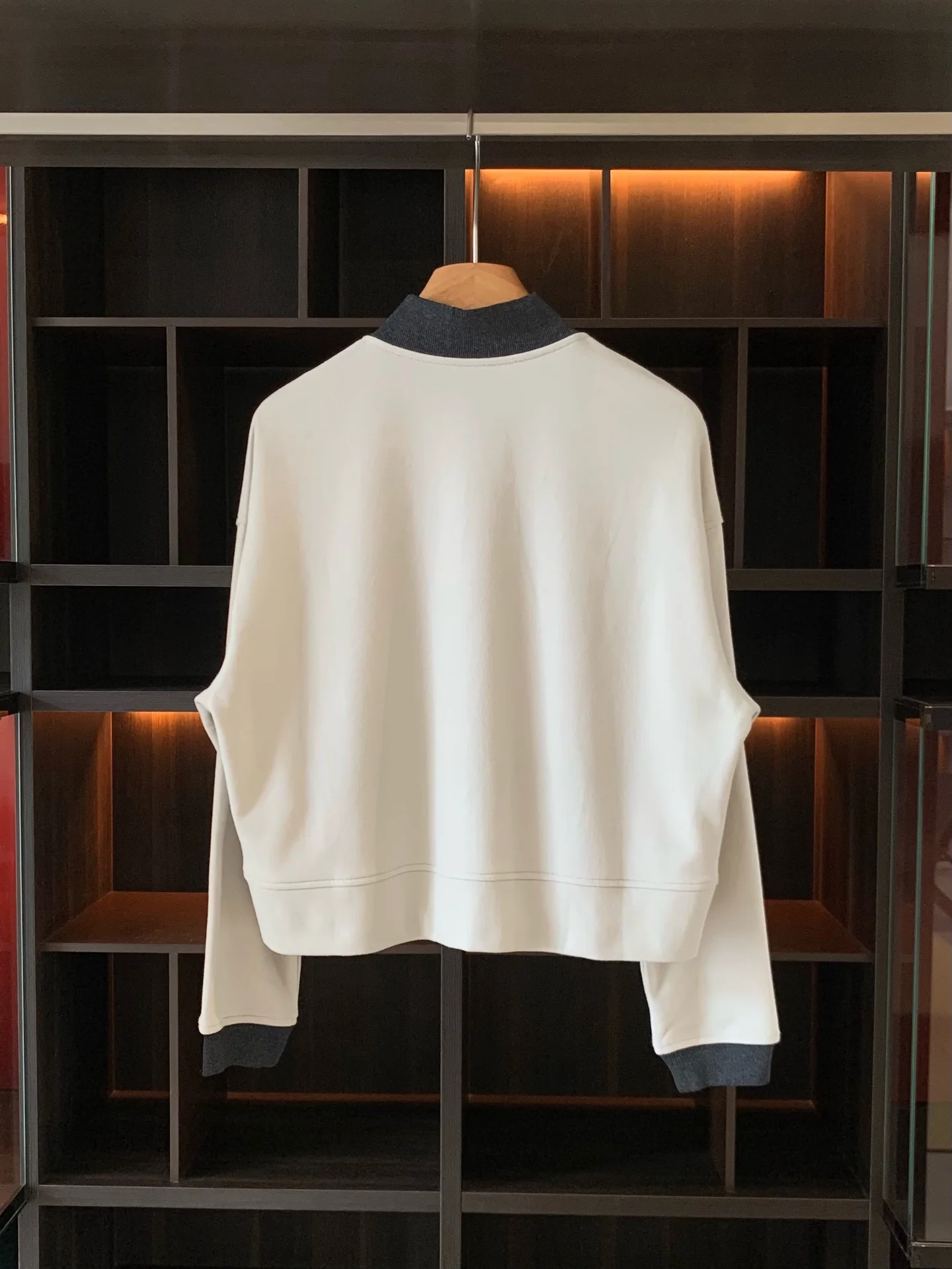 

2025 Autumn/Winter New Design Women's Contrasting Sweatshirt Cardigan Jacket