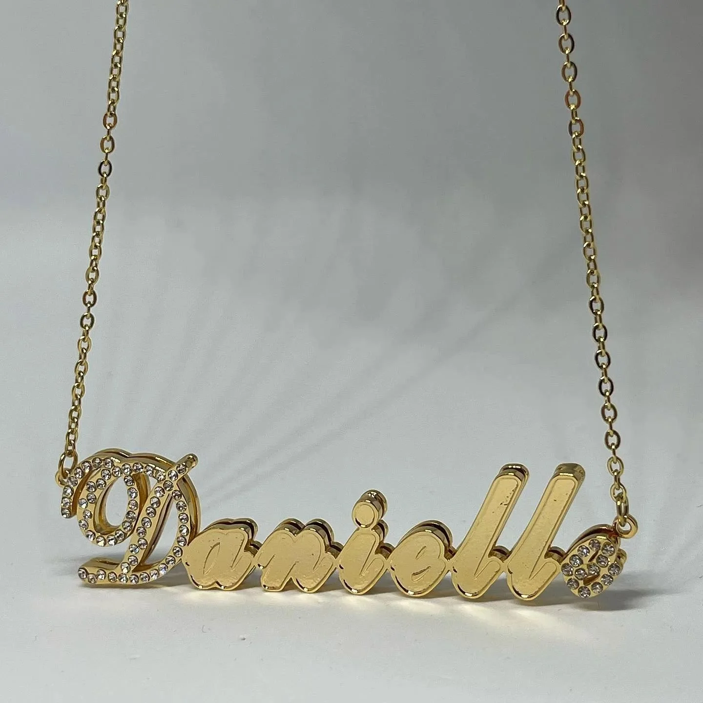 

Custom Diamond Name Necklace Personalized Stainless Steel Jewelry High Quality Daily Wear Unique Christmas Gift for Women Couple