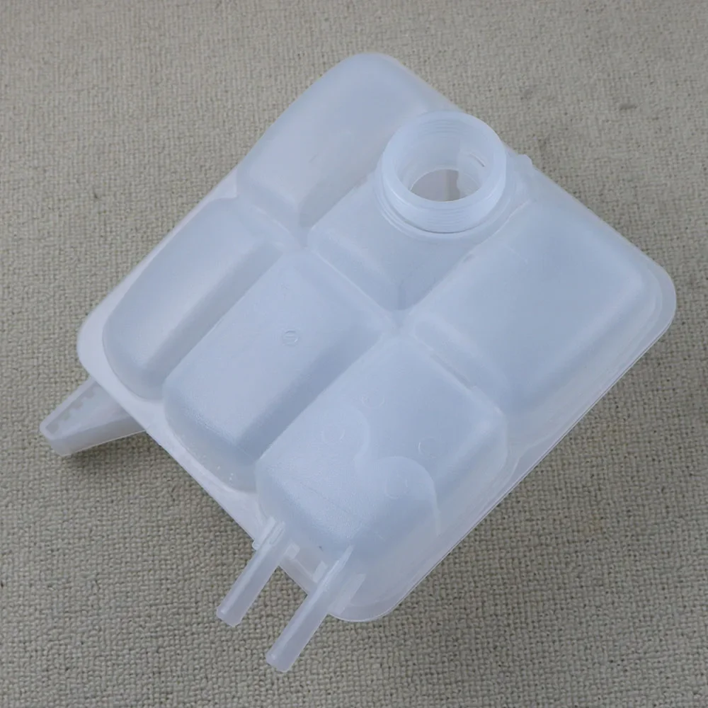 30776151 Car Engine Coolant Recovery Radiator Expansion For VOLVO C30 S40 V50 C70 2004 2005 2006 2007 2008 2009 30776151