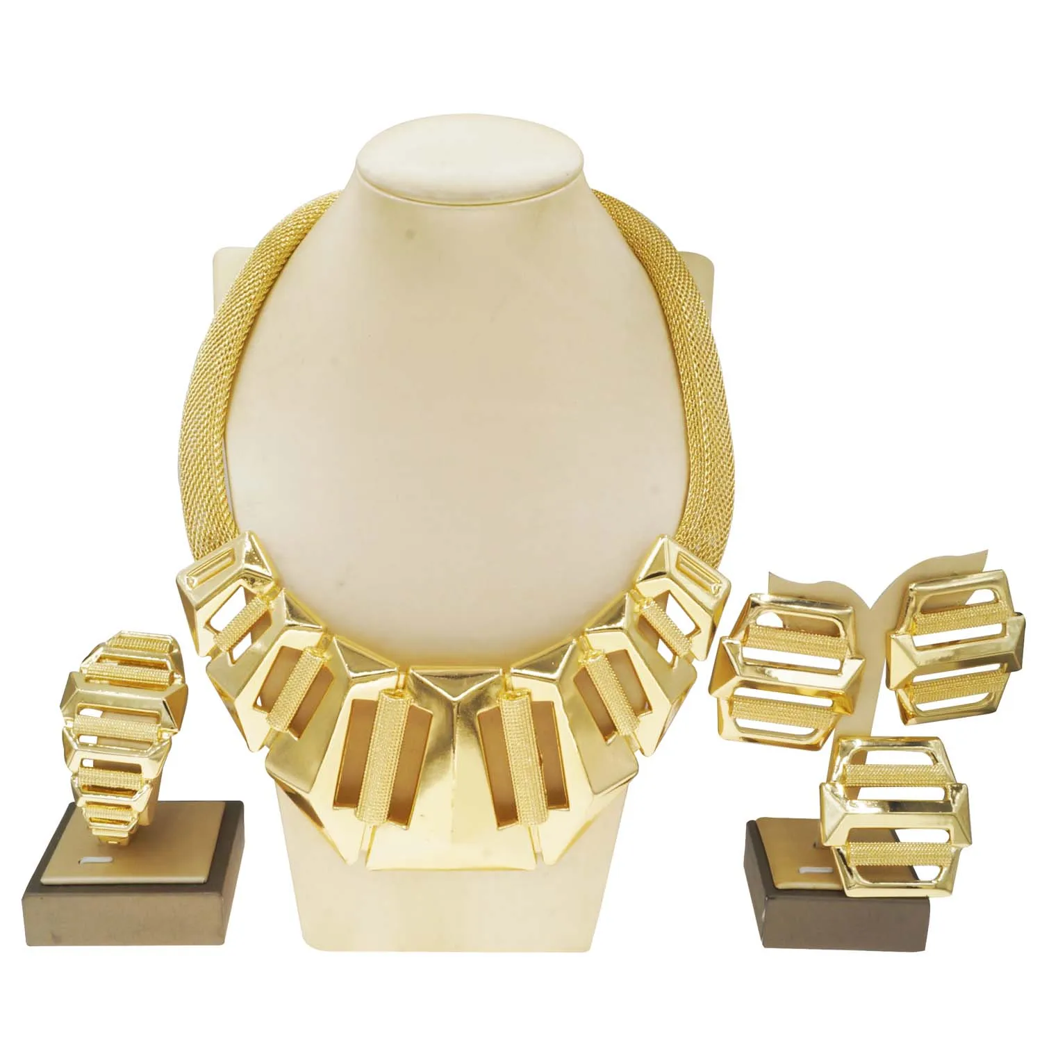 Dubai Gold Plate Jewelry Sets For Women Designer Style Gold Color Glossy Necklace Earrings Bracelet Party Jewelry