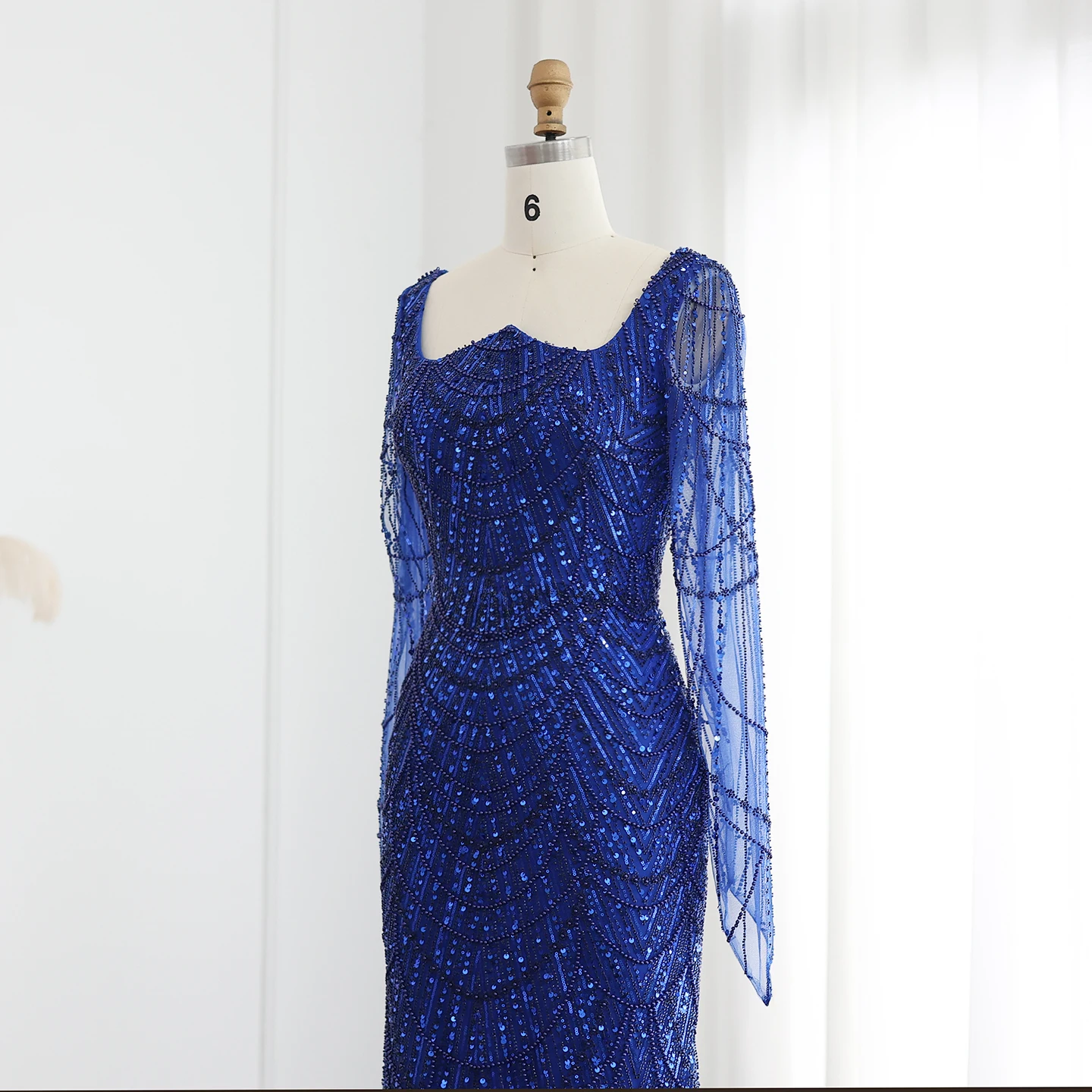 Sharon Said Elegantes Schwarzes Meerjungfrauen-Abendkleid mit Langen Ärmeln, Königsblau, Arabische Damen-Hochzeits- und Partykleider SS686, Maßanfertigung – Detail 12
