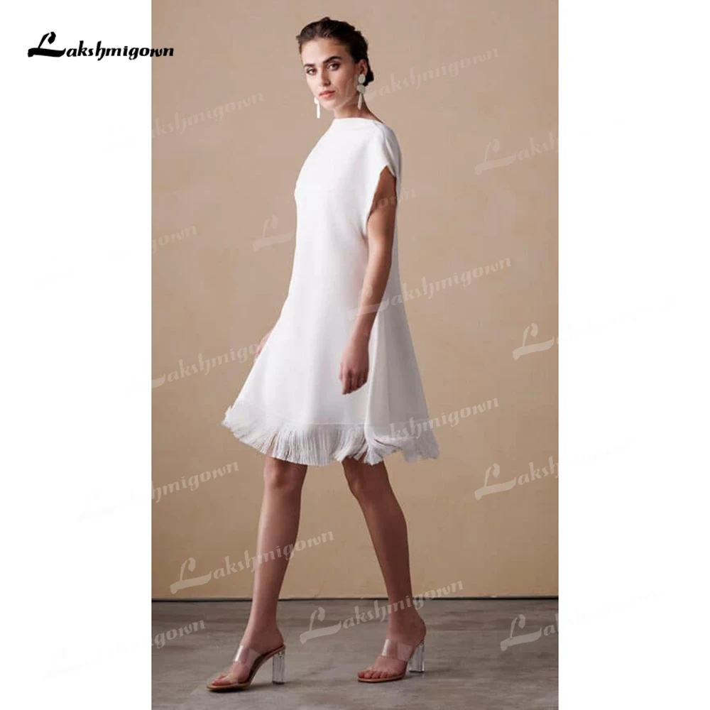 

Boho Straight Close Neckline Cap Sleeves V Cut Open Back Fringes Crepe Short A Line Wedding Dress Customized Bridal Gown vestido