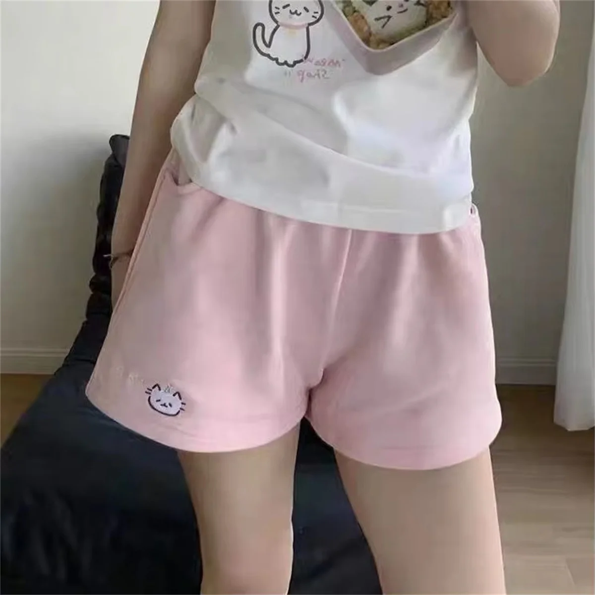 Kätzchen-Stickerei Engelsflügel Patchwork Lässige Allround-Shorts Süße Core-Shorts Sommer Neue Lockere Mädchen-Shorts Y2k-Shorts – Detail 12